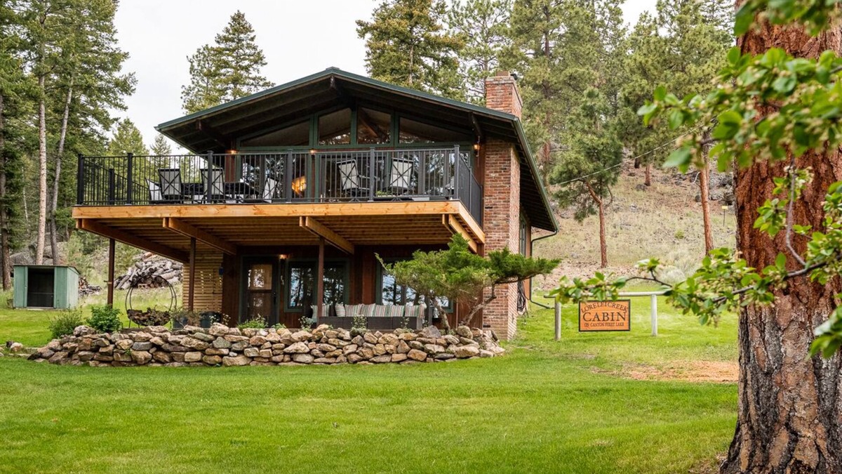 Helena Cabin | Lorelei Creek Cabin at Canyon Ferry Lake