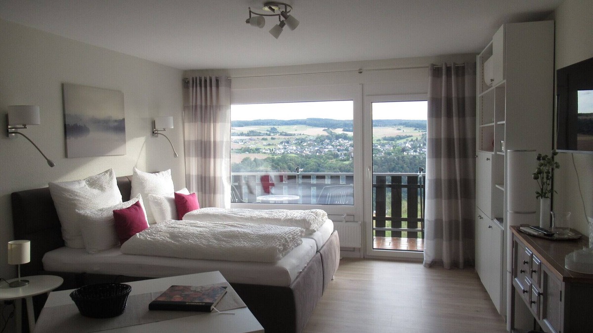 Sankt Goarshausen Apartment | Loreley Lounge vacation apartment in the idyllic Rhine valley