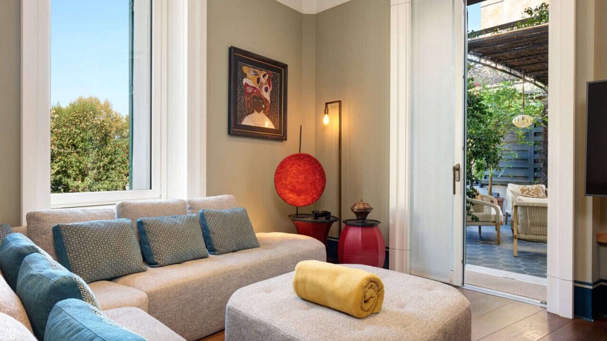 Testaccio Apartment | Loren House with Terrace by Hostalia