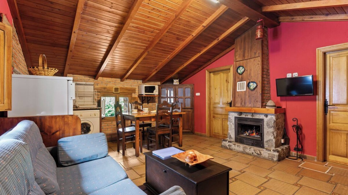 Caunedo Apartment | Lorences Rural Apartments for 4 people