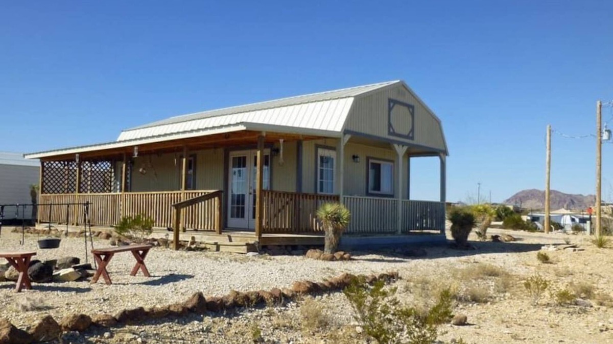 Study Butte-Terlingua Cabin | Lorna’s Ghost Town Cabin: Located in Ghost Town
