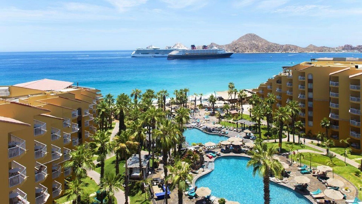 Los Cabos Villa | Los Cabos - Medano Beach Paradise - 2BR/3BA Villa