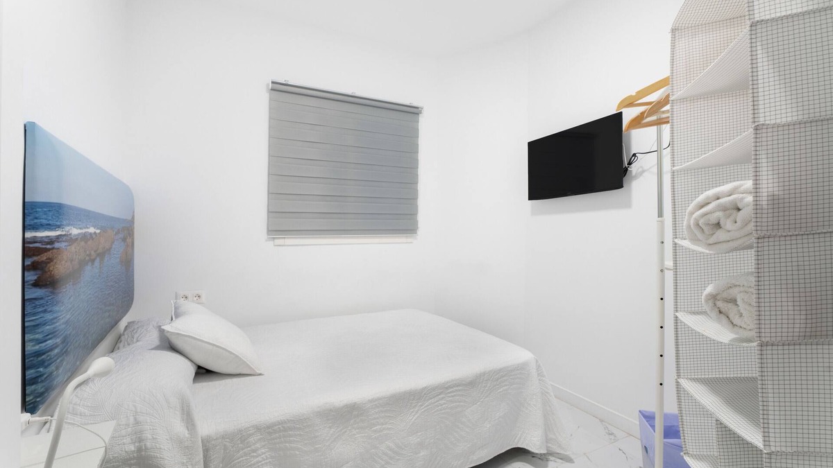 Alcala Apartment | 'Los Charquitos' with Shared Terrace and Wi-Fi