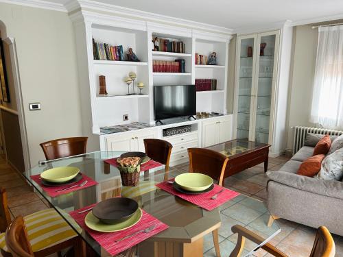 Old Town Apartment | Los Marqueses de Teruel - VUT EL Amor del Marqués