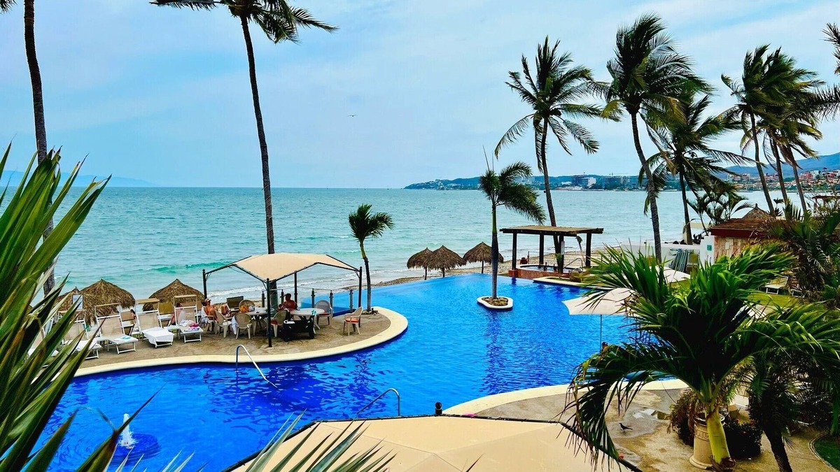 Bucerias Hotel | Los Picos Hotel & Suites Bucerias