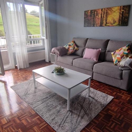 Ramales de la Victoria Apartment | Los Tilos