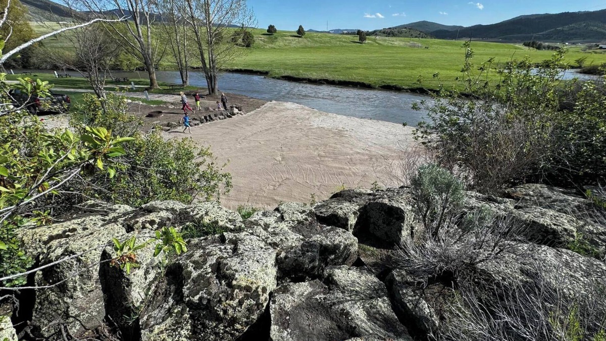 Lava Hot Springs Hotel | Lost Trail Resort