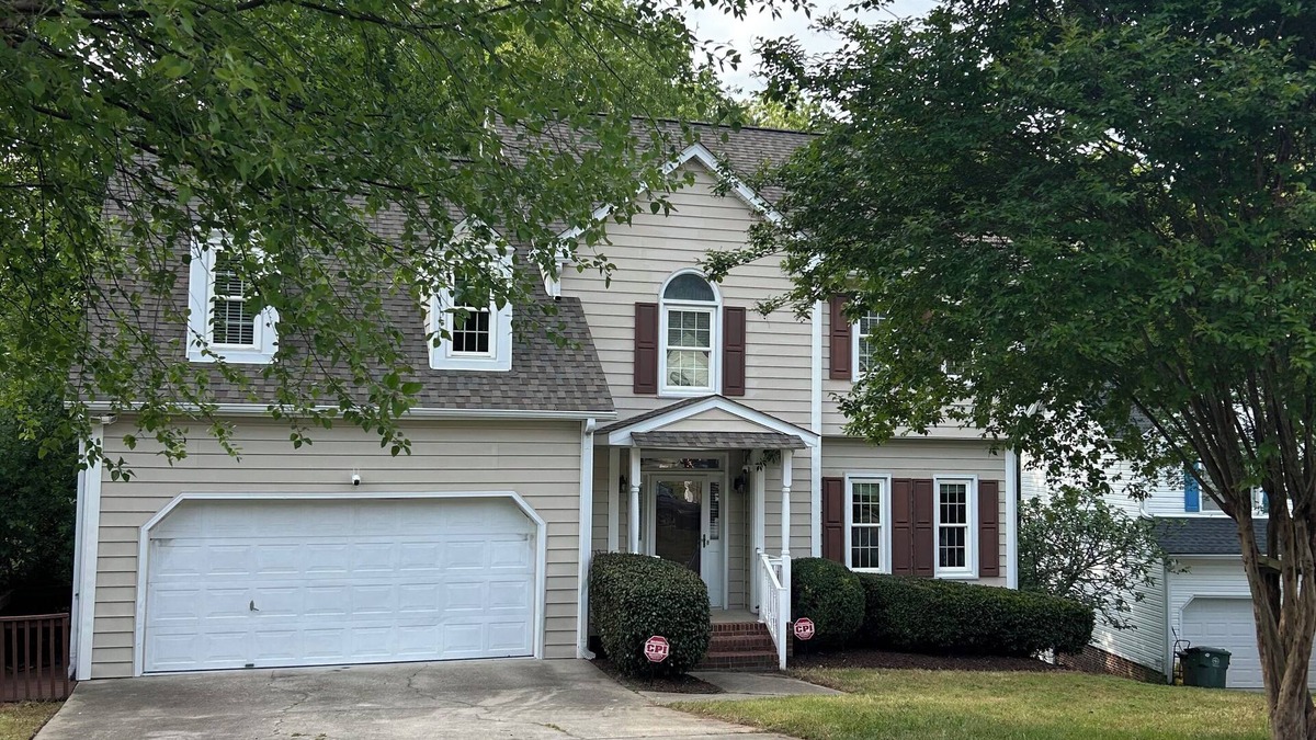 Cary House | Lost Tree Lane - Charming 2 Bedroom House