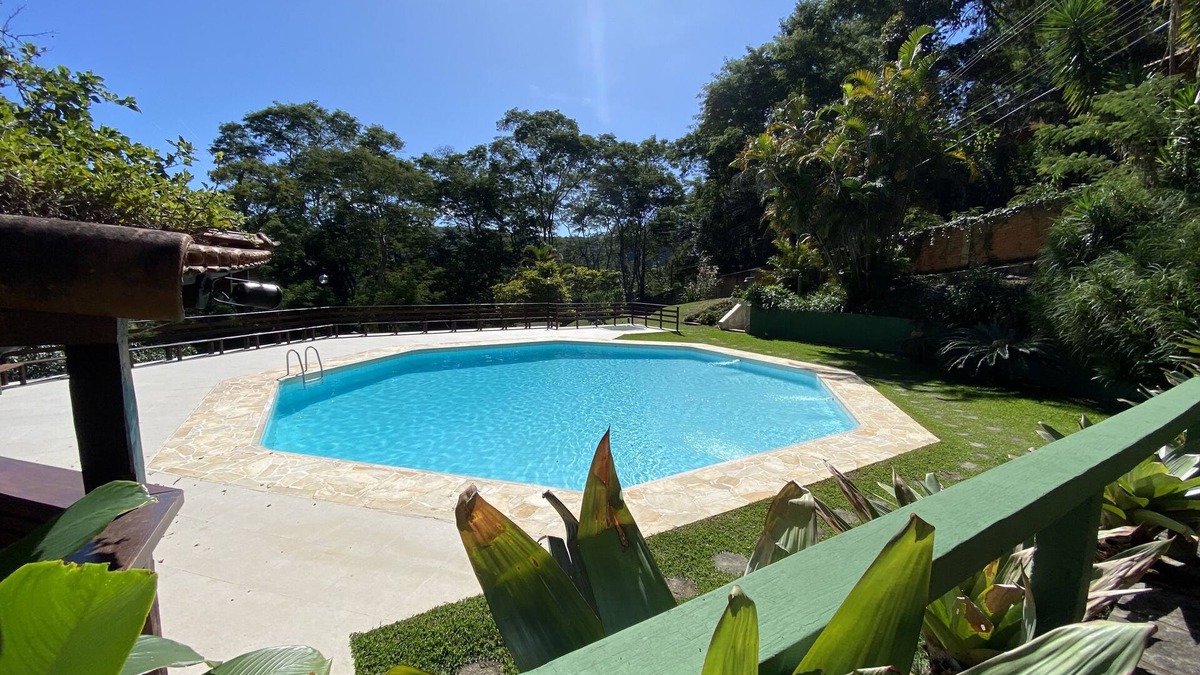 Itaipava Cottage | Lots of space and freedom in the mountains
