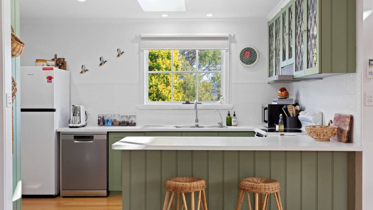 West Launceston House | Lotti`s Cottage - Family Friendly, West Launceston