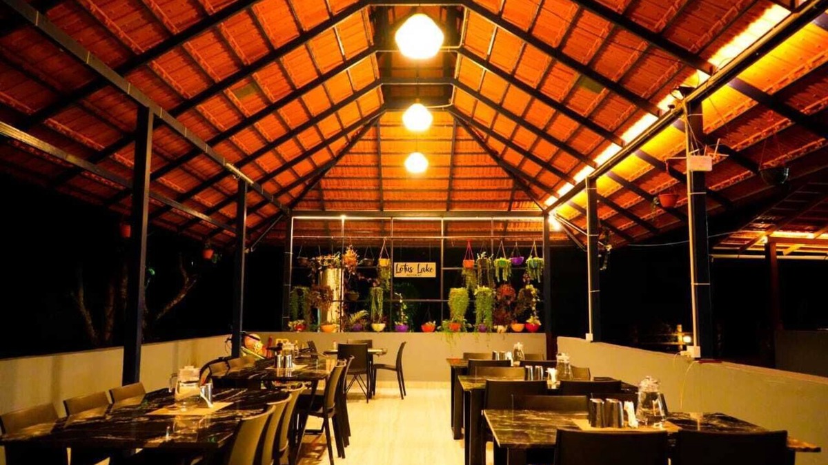 Sakleshpur Resort | Lotus Lake Retreat