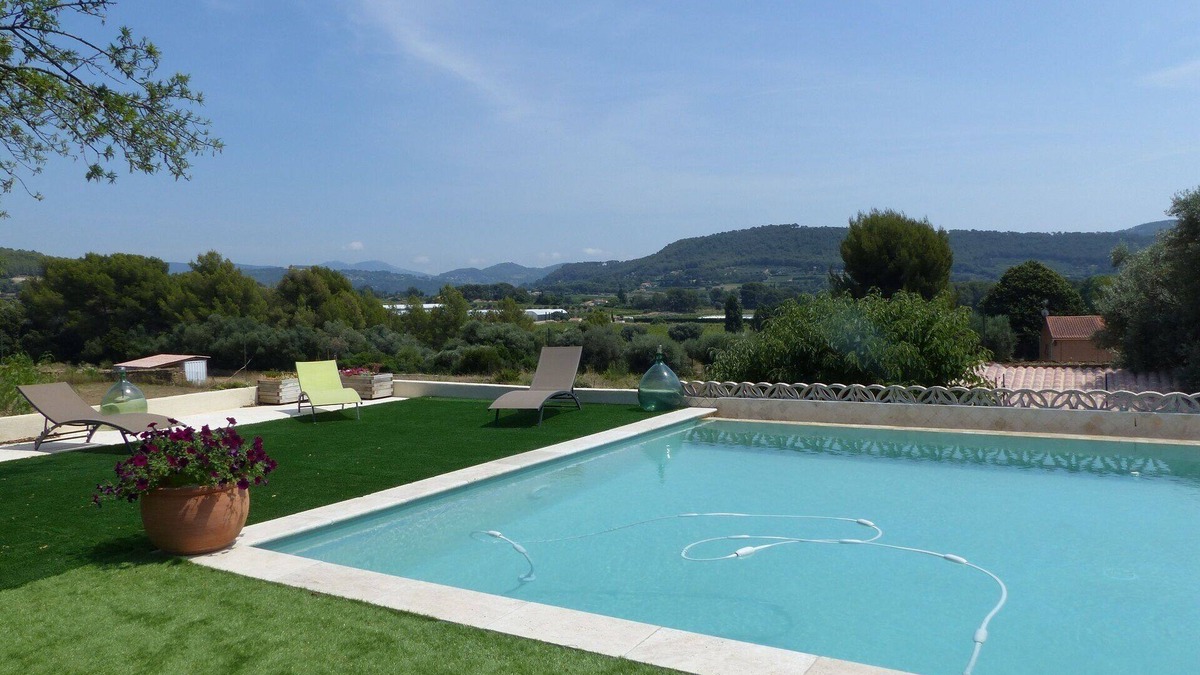 La Cadiere-d'Azur House | Lou Bancaou Room in House with Pool