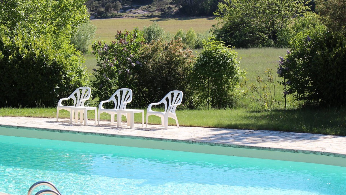 La Haute Maure House | Lou Penequet, a charming Mas in Provence with shared pool, countryside