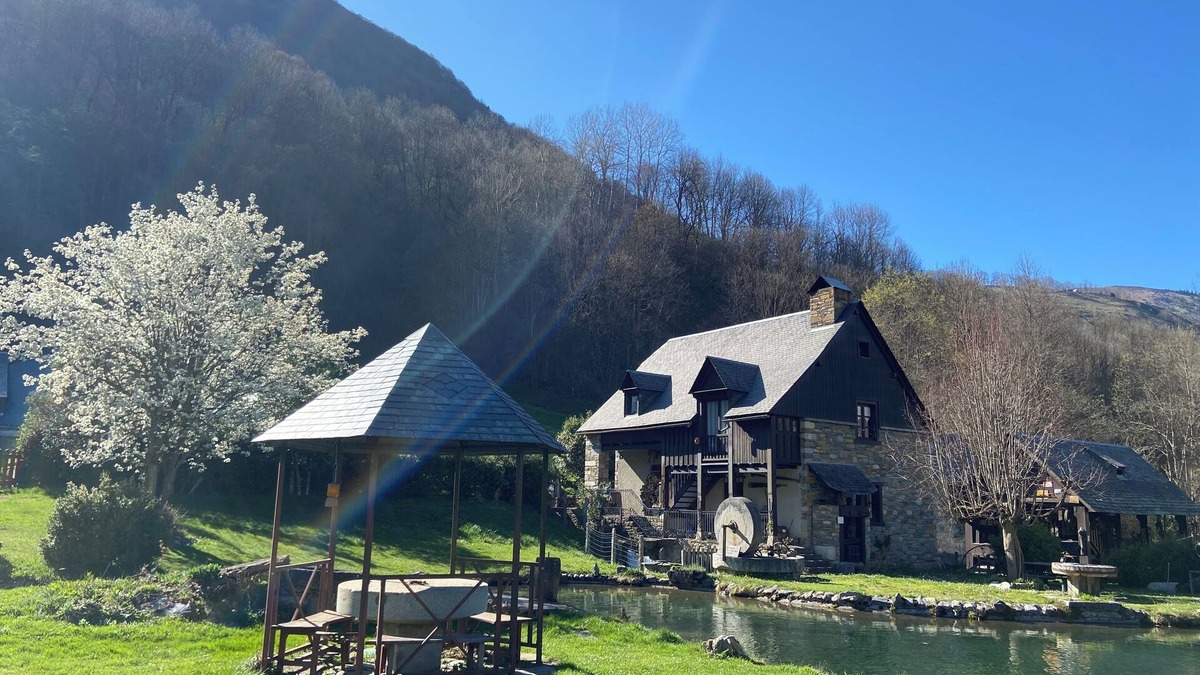 Peyragudes Apartment | Loudenvielle: Charming apartment on an old water mill - 2 stars rating