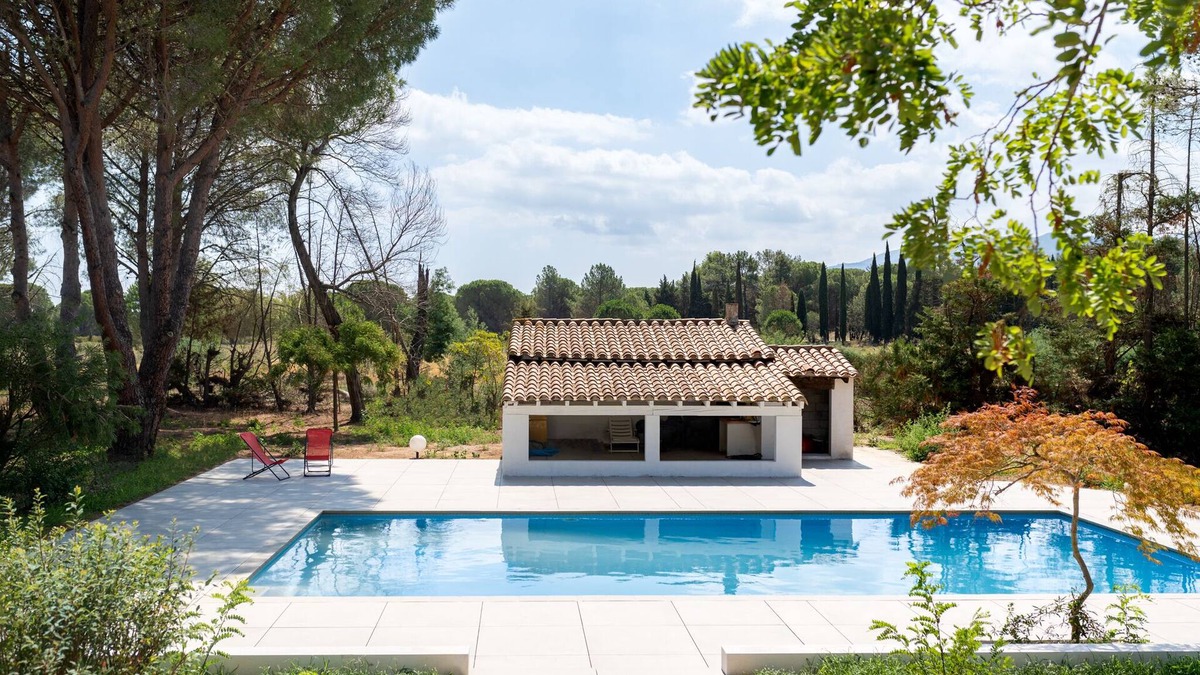 Palau-del-Vidre House | Loue Maison de Type Hacienda Avec Piscine en Catalogne