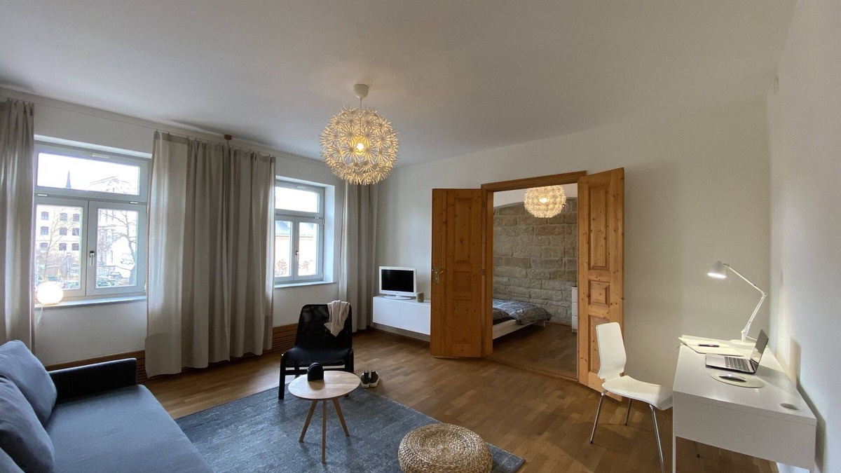 Outer Neustadt Apartment | "louise" mit Balkon und Viel Sonne Mitten im Szeneviertel!