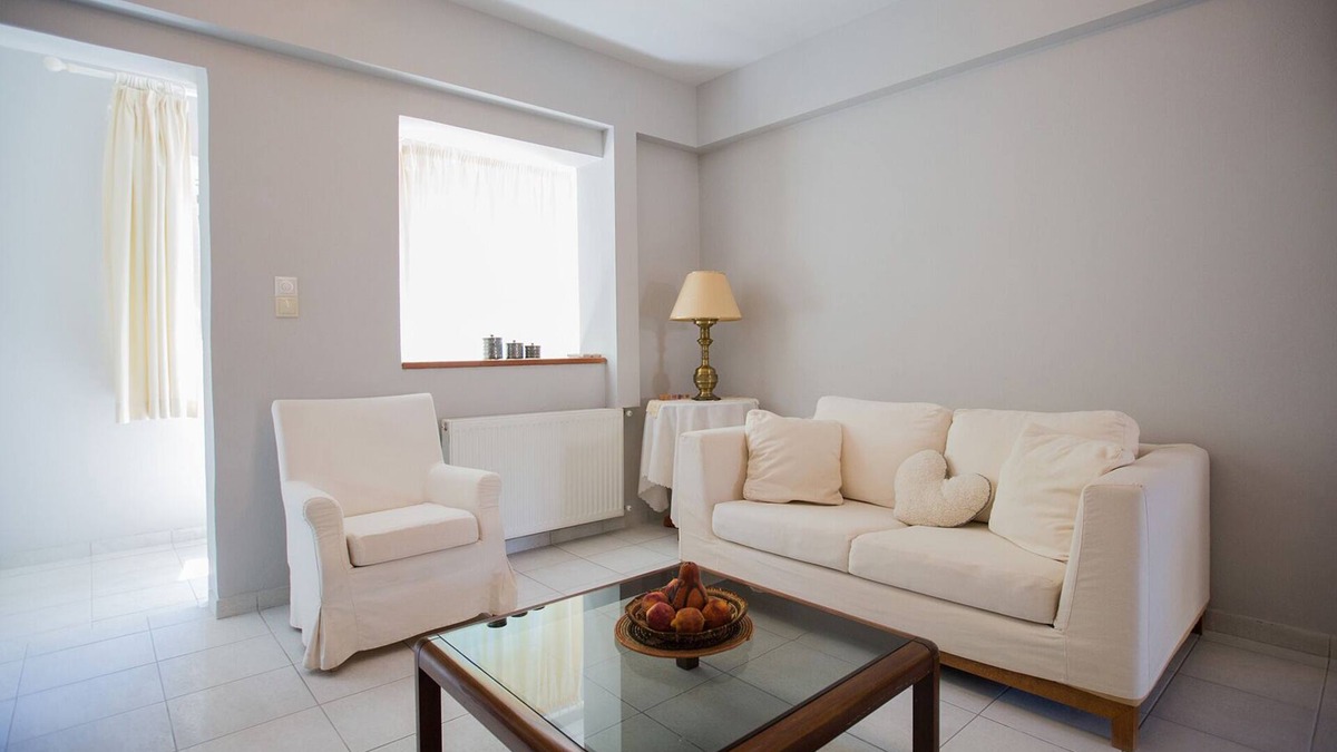Loutraki Apartment | Loutraki home near the beach and the city centre