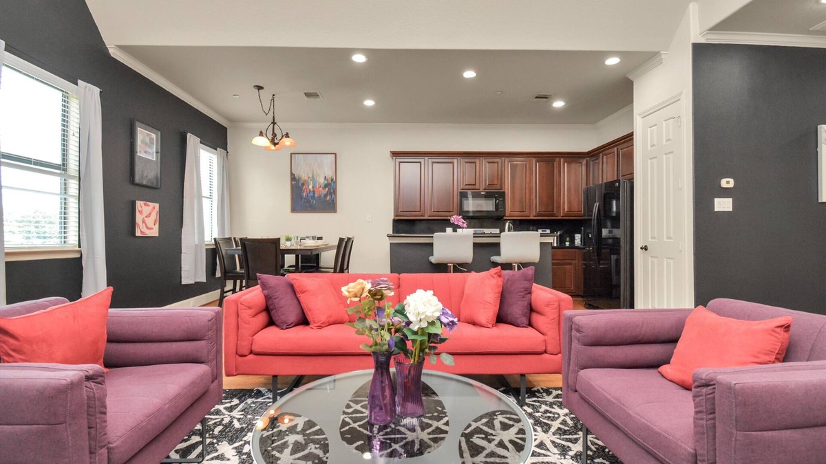 Woodlake - Briar Meadow House | Love&Mystique Getaway in Galleria w/Pool/Sleeps12!