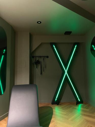 Neudorf Est Apartment | Love Room Strasbourg, Sauna, Spa, Suite Bali, Évasion Romantique et Sensuelle