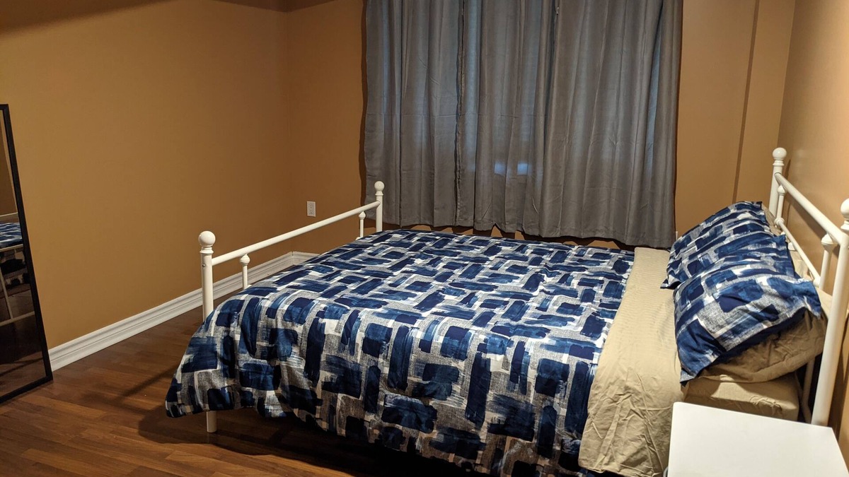 Bradford Apartment | Lovely basement apartment in the heart of Bradford
