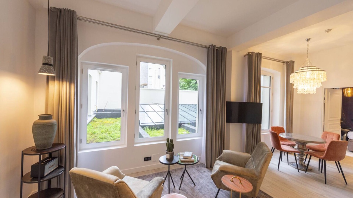 Faubourg-du-Roule Apartment | Lovelace, 4 stars Residence, Luxury at 50 meters from the Champs-Elysées