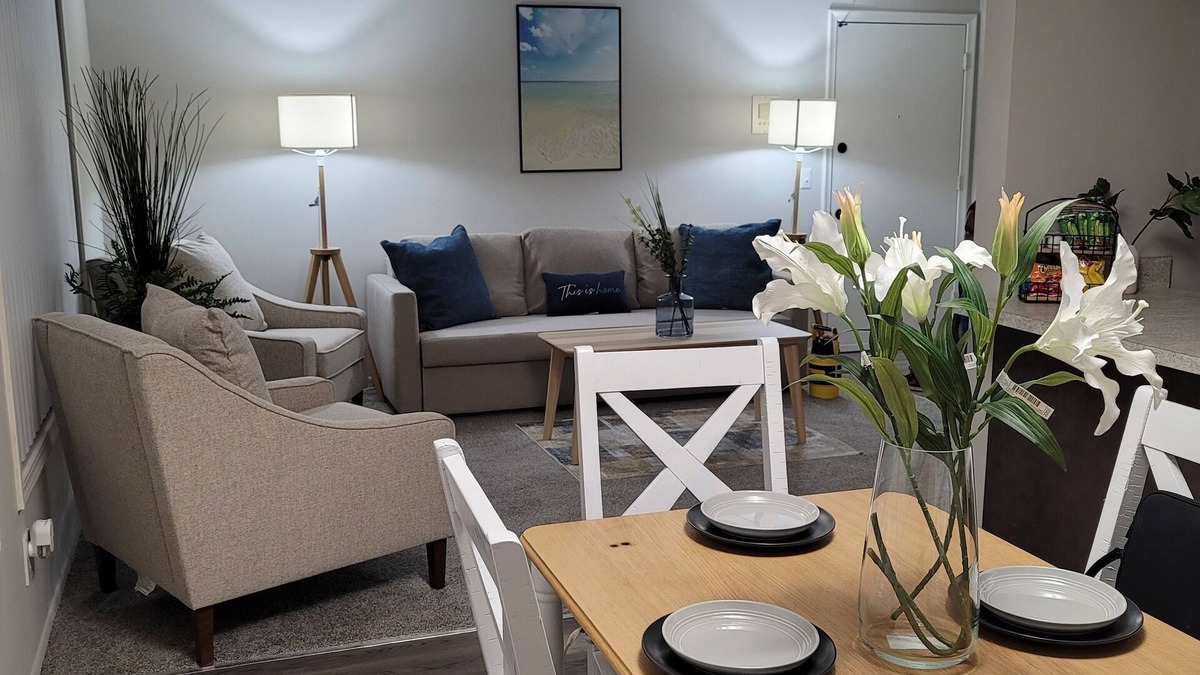 Harper Woods Apartment | Lovely 1 Bedroom. Home away from home!