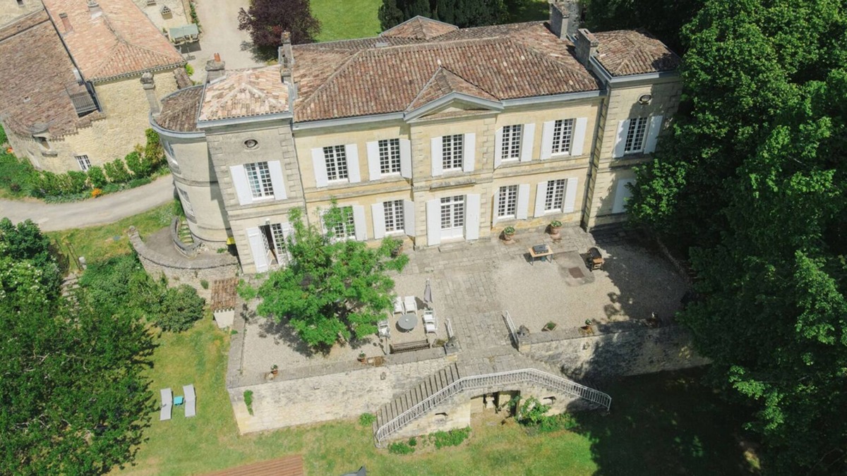 Haux House | Lovely 18th-century château in the heart of the Bordeaux vineyards. Country cottage