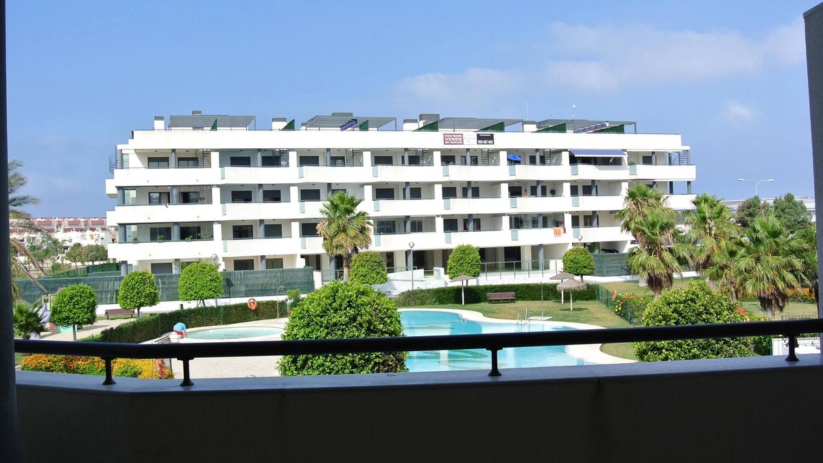Almerimar Apartment | LOVELY 2 BED 2 BATH APARTMENT - Wifi included