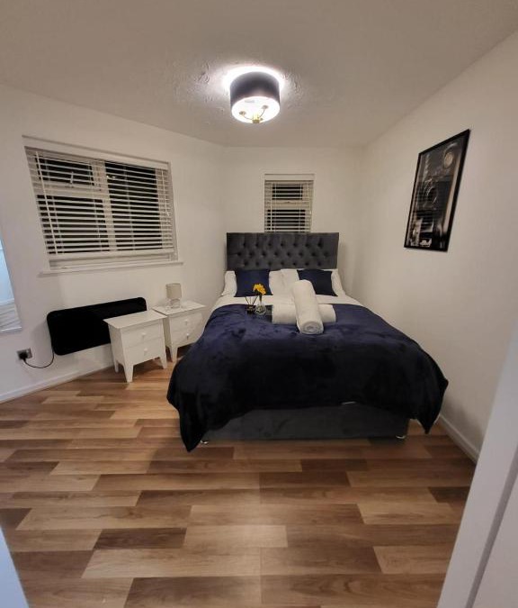 Chafford Hundred Apartment | Lovely 2-Bed Apartment in Grays