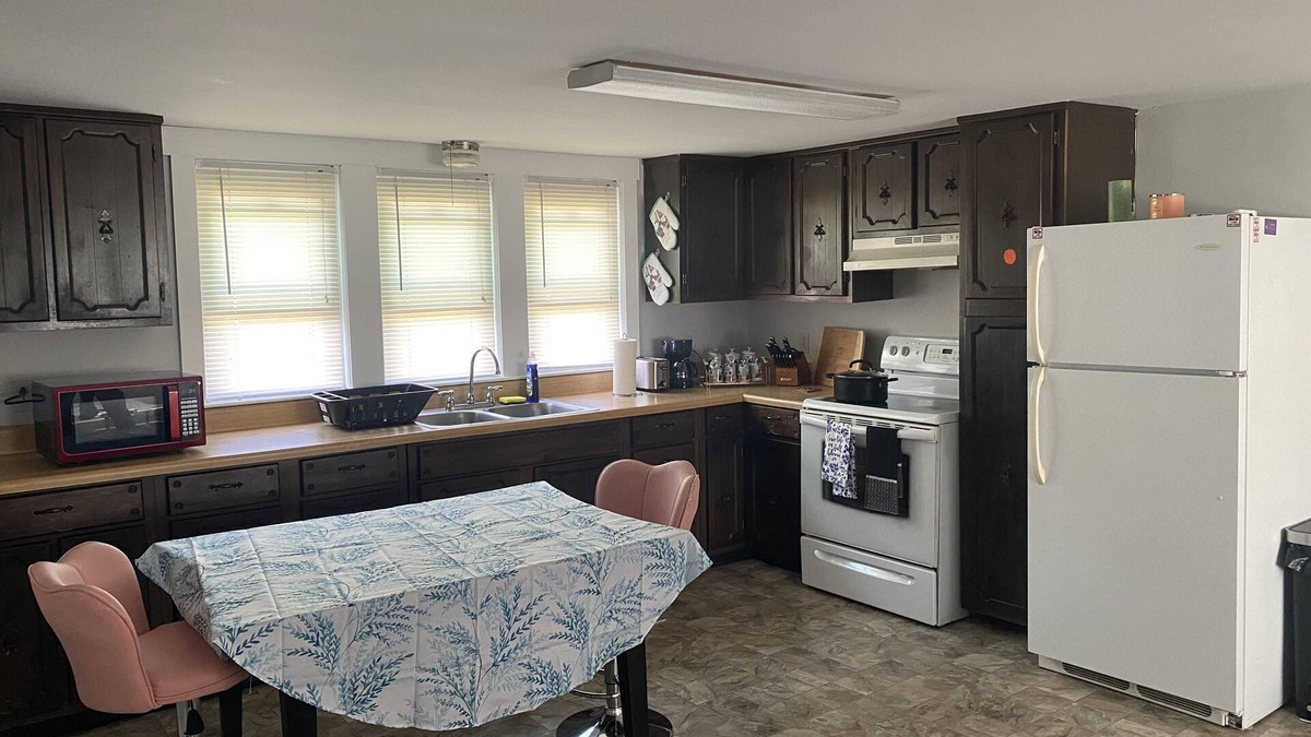 Augusta Apartment | Lovely 2-bedroom apartment with parking on premises