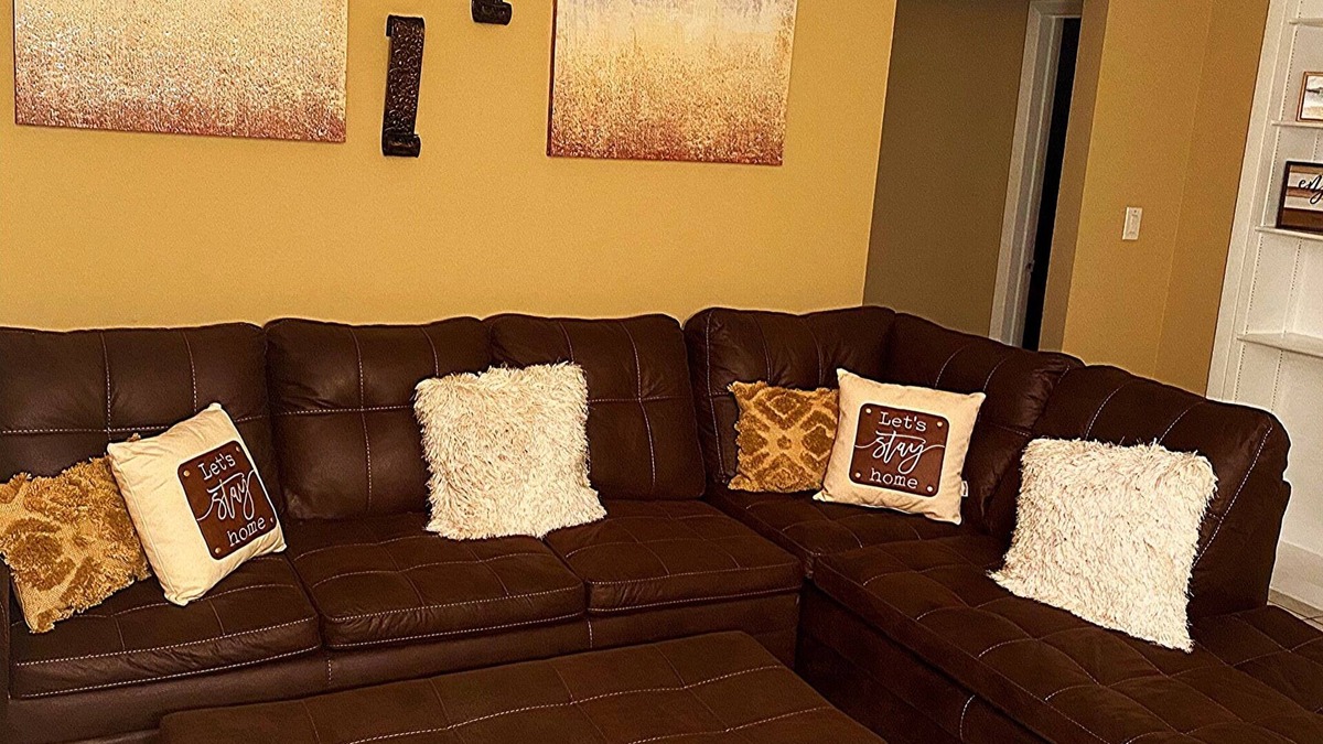 Sunrise House | Lovely 2 Bedroom Condo With *Free Parking and WiFi*