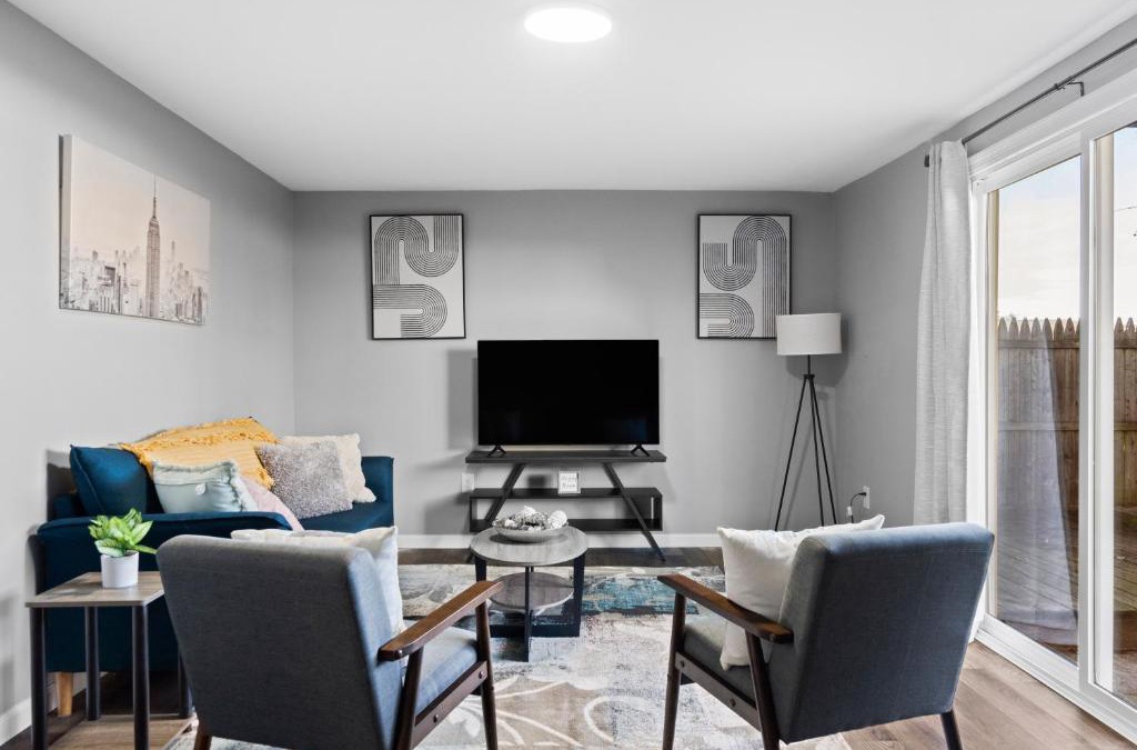 Middletown House | Lovely 3 Bedroom Colonial home