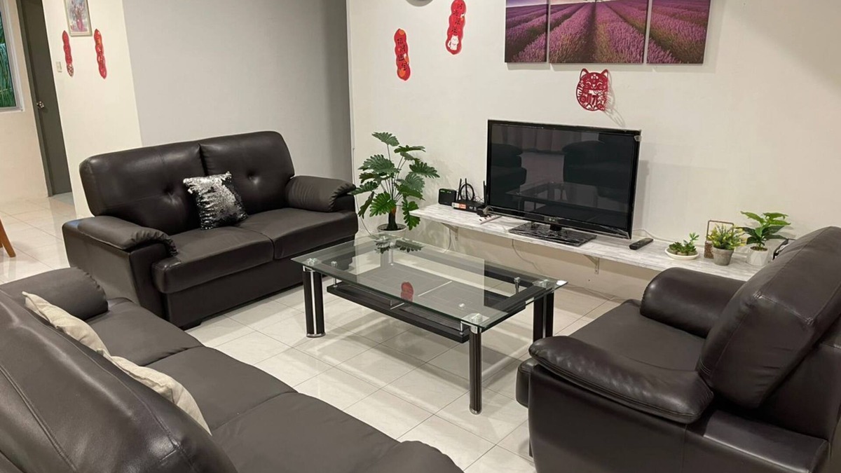 Kuching Apartment | Lovely 4-rooms apartment in the heart of Kuching