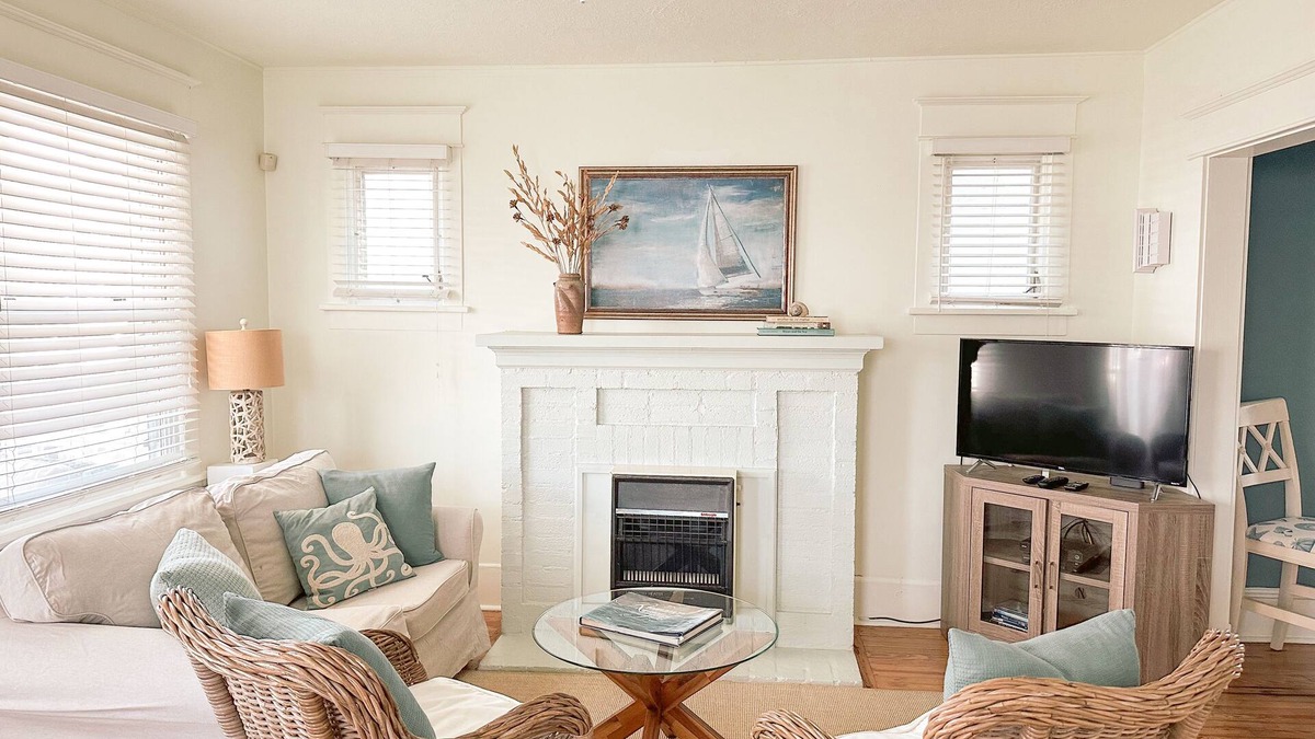 Ventnor City House | Lovely 4bed, 2ba, 3 blocks to the beach!