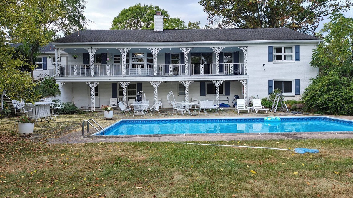 Bellefonte House | Lovely 5-BR home in charming Bellefonte 15 minutes from PSU. Pet/family friendly