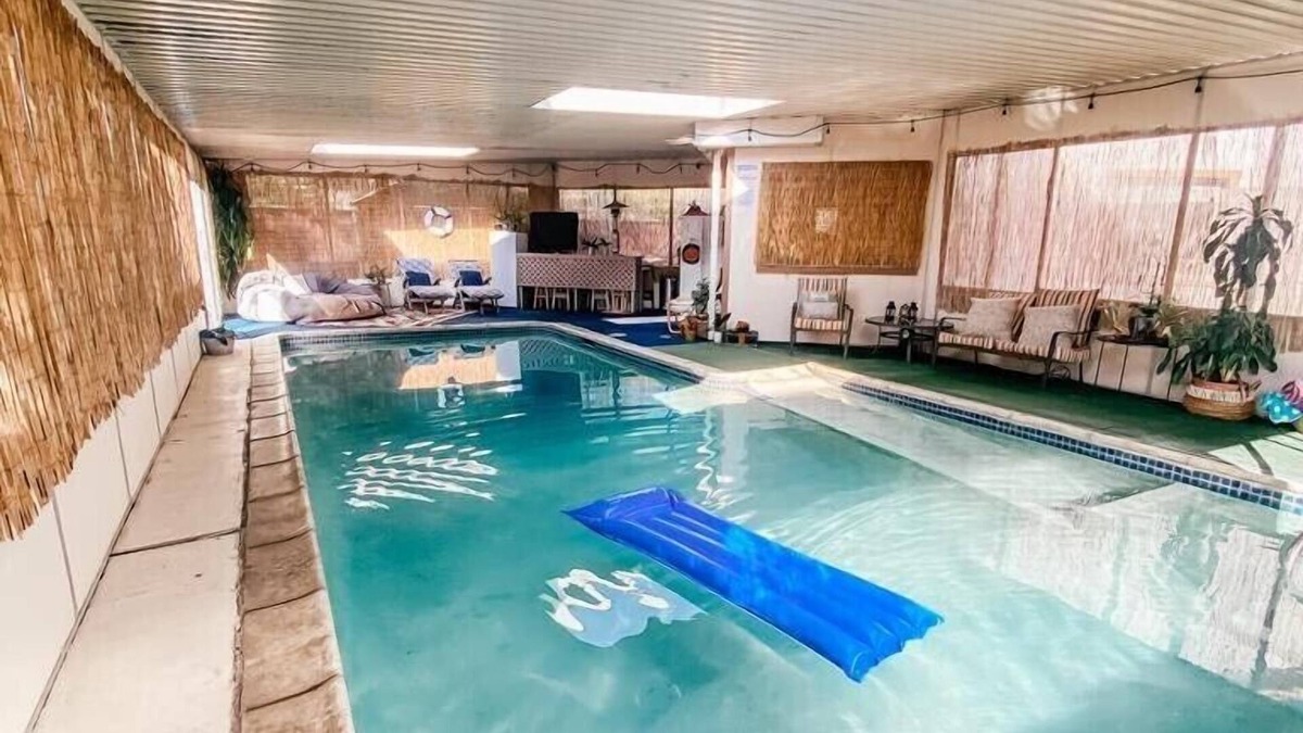 Foster City House | Lovely and cozy- Pet & 420 Friendly with heated indoor pool