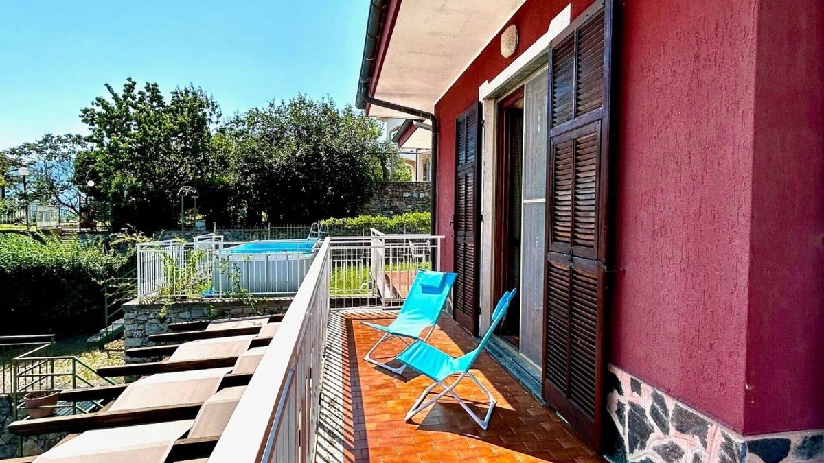 Tovo San Giacomo Apartment | Lovely apartment for 6 people with WIFI, private pool, balcony and pets allowed