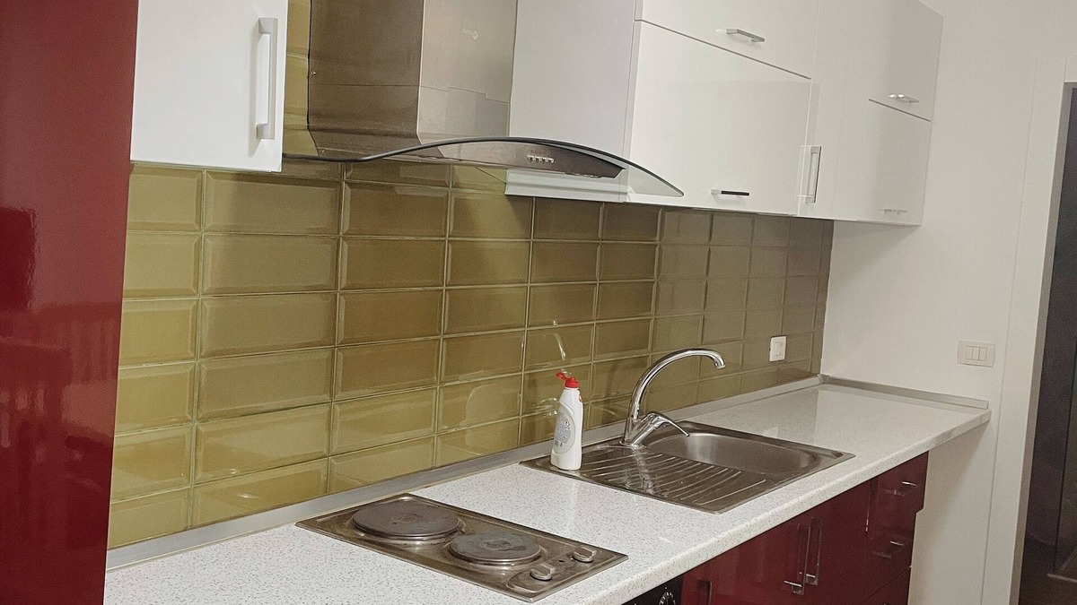 Ishem Apartment | Lovely Apartment Gjiri Lalzit 1