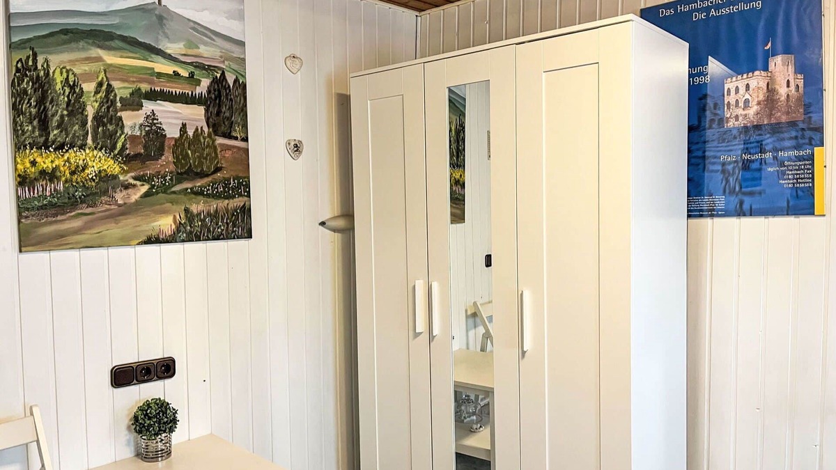 Quiddelbach Apartment | Lovely apartment for 9 guests with WIFI, TV and patio