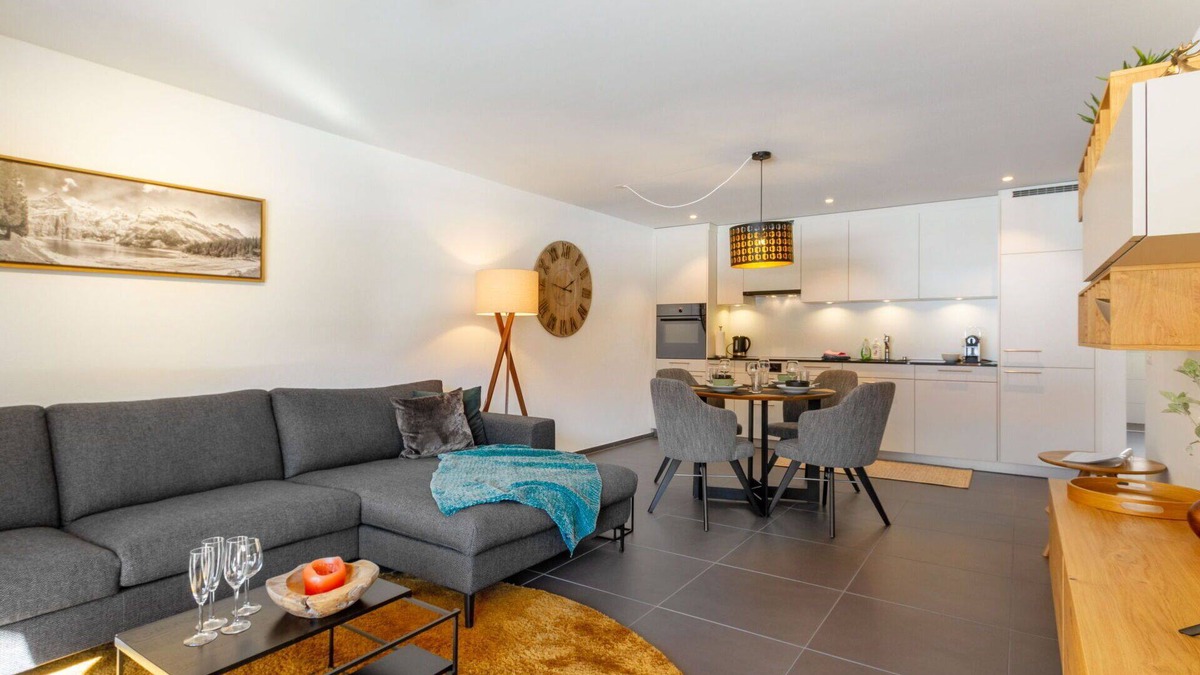 Blausee Apartment | Lovely apartment for 4 guests with WIFI, TV, balcony and panoramic view