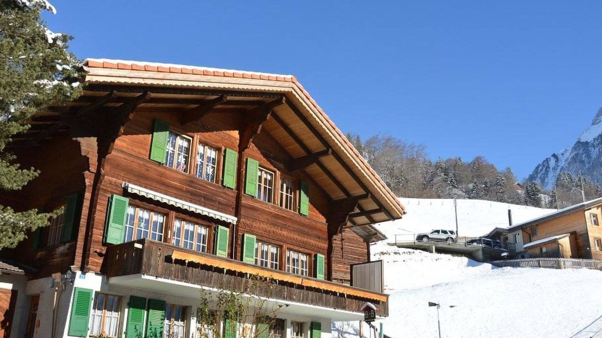 Kiental Apartment | Lovely apartment for 2 guests with WIFI and balcony