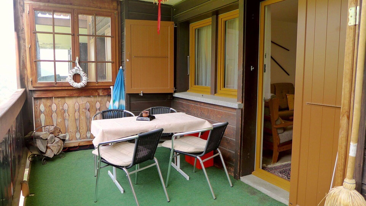 Buerchen Apartment | Lovely apartment for 4 people with WIFI, TV, balcony, pets allowed and panoramic view