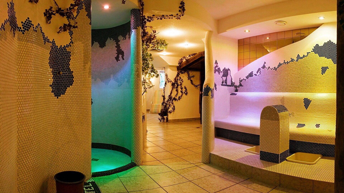 Feichten Apartment | Lovely apartment for 6 guests with WIFI, TV and balcony