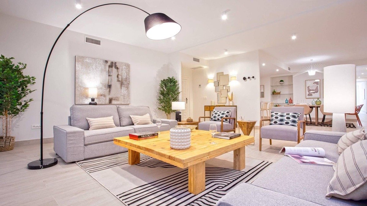 Centro Comercial Apartment | Lovely apartment in Cordoba. Teatro Gongora