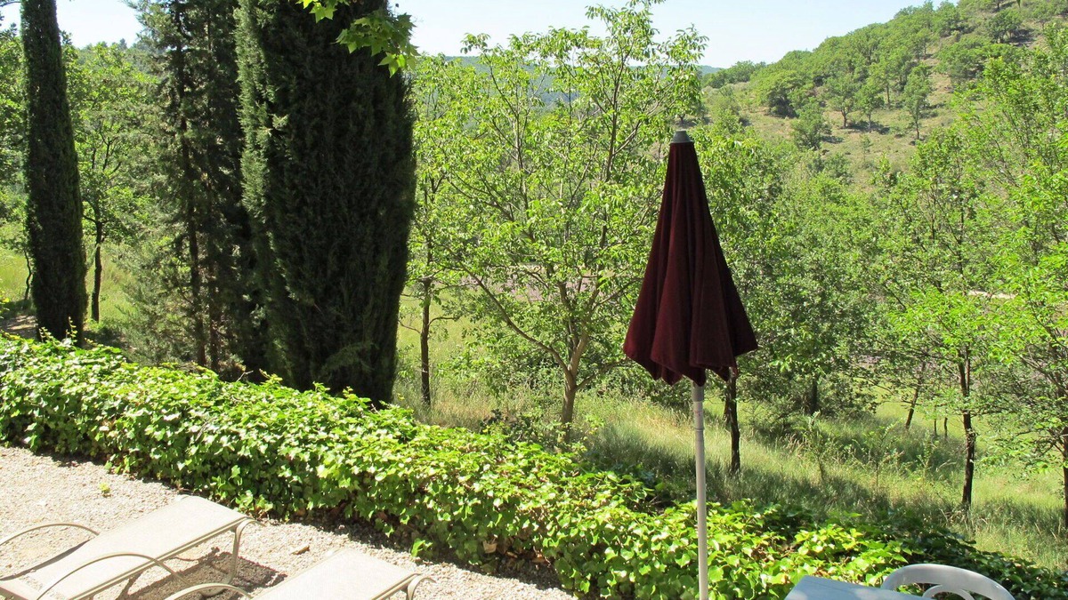 Puimichel Villa | Lovely apartment in villa for 4 people with WIFI, patio, pets allowed and panoramic view