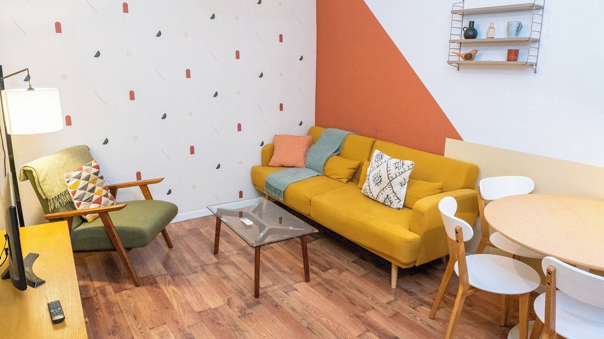 Golden Triangle of Art Apartment | Lovely Apartment in Lavapiés, Cozy and Central