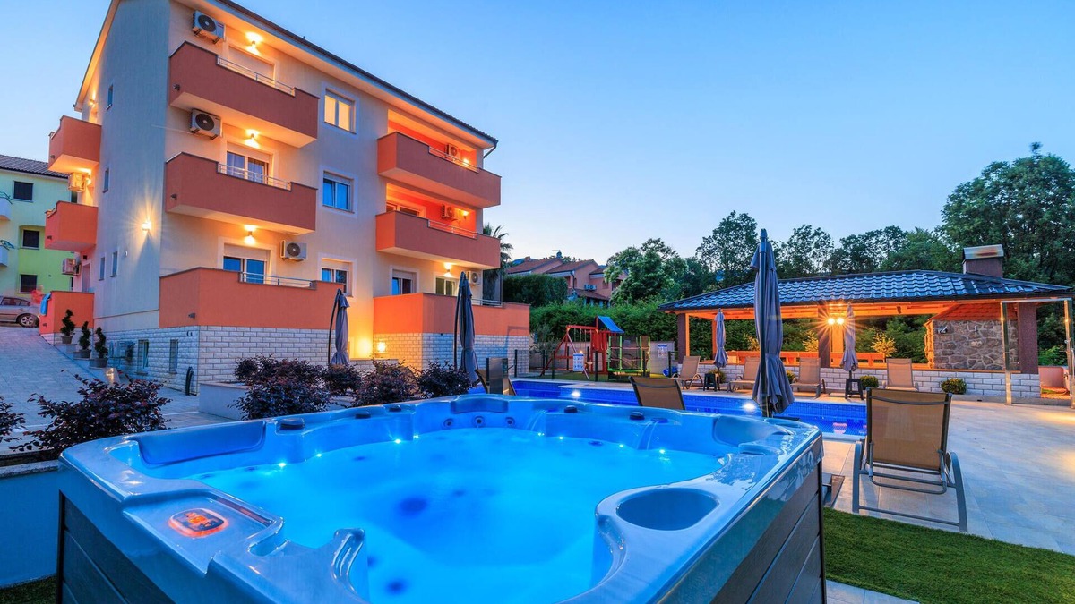 Opric Apartment | Lovely apartment in Opric with WiFi