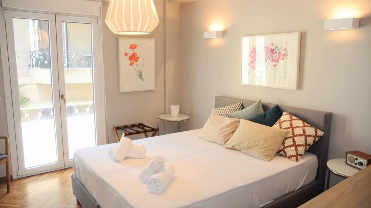 Plaka Apartment | Lovely apartment in Plaka
