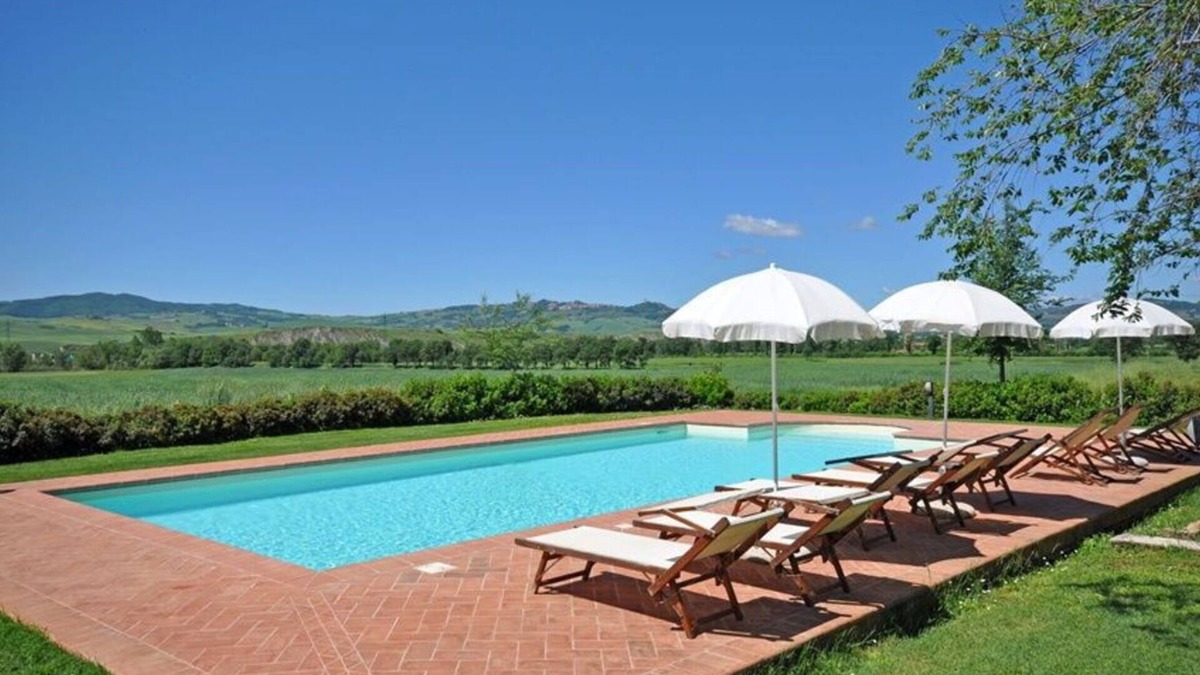 Gallina Apartment | Lovely apartment for 5 people with pool, WIFI, TV and panoramic view, close to Montepulciano