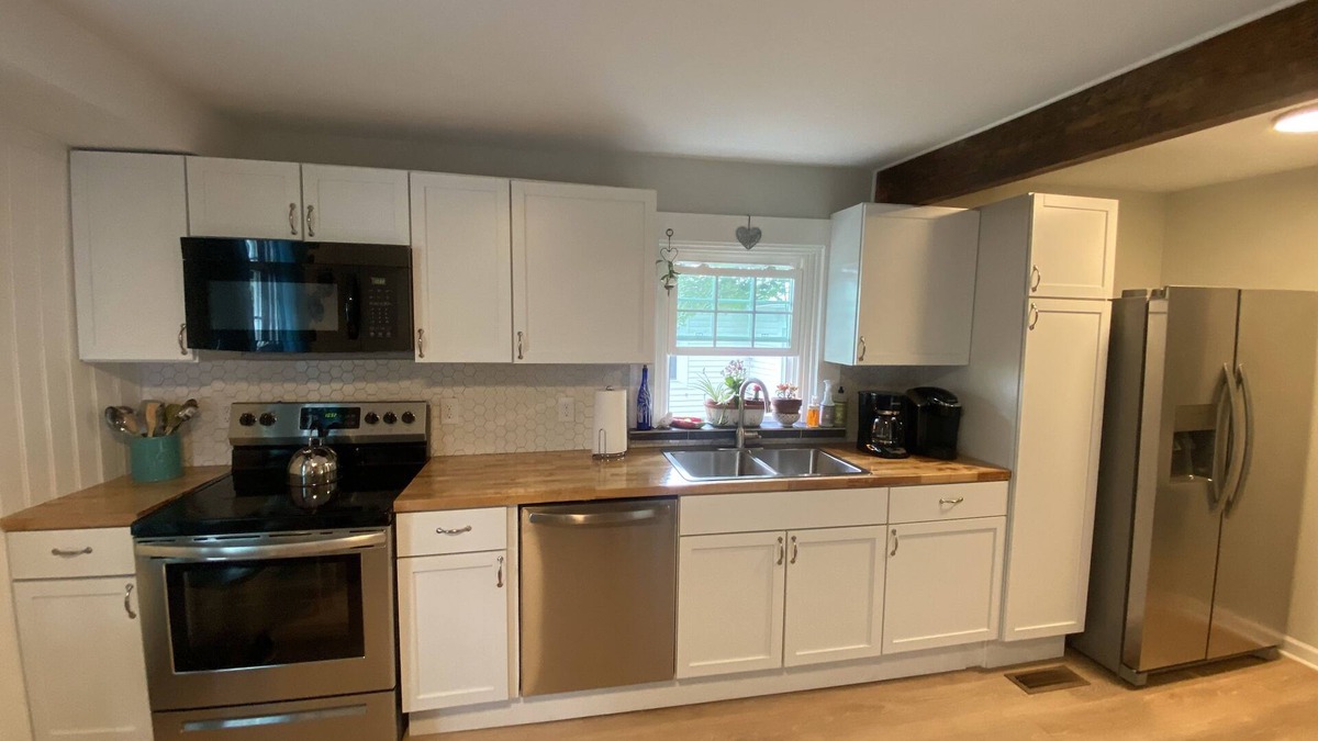Staunton Apartment | Lovely Apartment on theHill